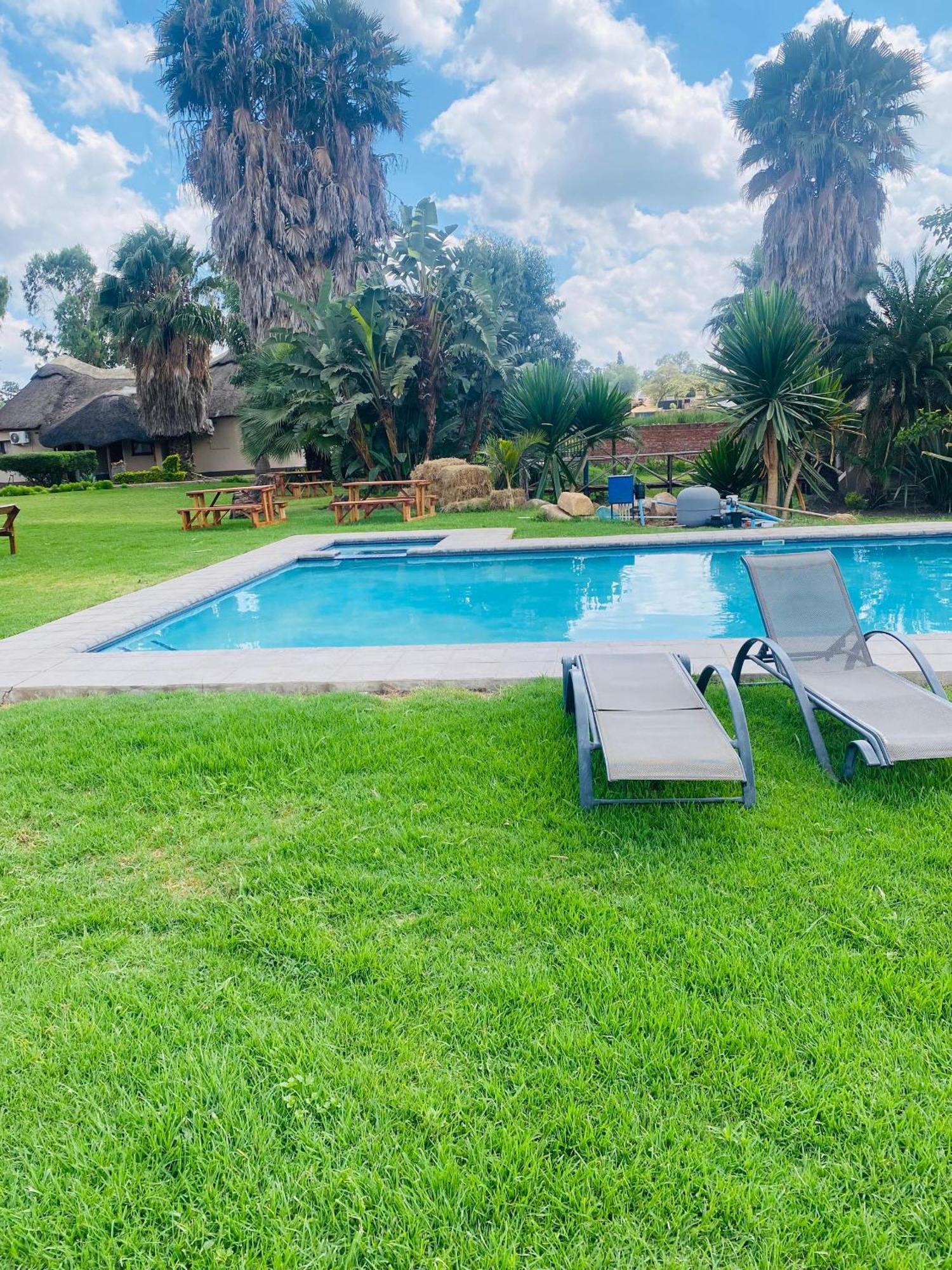 Riverstone Guest Lodge Harare Exterior foto